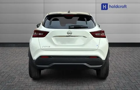 DN71RTZ Nissan Juke 1.0 DiG-T 114 N-Connecta 5dr Thumbnail #6