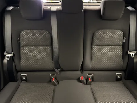 DN71RTZ Nissan Juke 1.0 DiG-T 114 N-Connecta 5dr Thumbnail #13