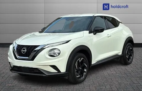 DS23XFT Nissan Juke 1.0 DiG-T 114 N-Connecta 5dr Thumbnail #3