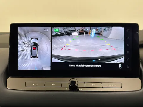 DN22CLZ Nissan Qashqai 1.3 DiG-T MH Tekna 5dr Thumbnail #14