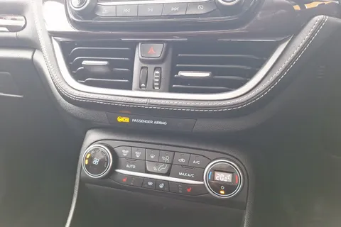 BD19ATO Ford Fiesta 1.0 EcoBoost 140 5dr Thumbnail #39