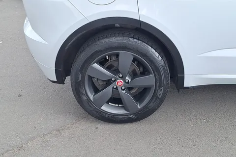 BK20HWF Jaguar E-Pace 2.0d [180] Chequered Flag Edition 5dr Auto Thumbnail #5