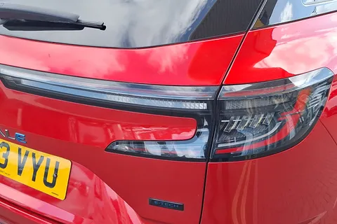 17 of 40 for Renault Austral E-Tech FHEV Techno Esprit Alpine 5dr Auto