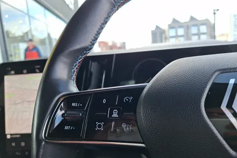 33 of 40 for Renault Austral E-Tech FHEV Techno Esprit Alpine 5dr Auto