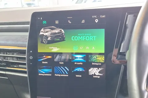 36 of 40 for Renault Austral E-Tech FHEV Techno Esprit Alpine 5dr Auto