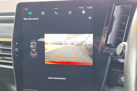 37 of 40 for Renault Austral E-Tech FHEV Techno Esprit Alpine 5dr Auto