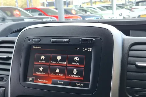 YE69WZA Renault Trafic SL28 ENERGY dCi 120 Sport Nav 9 Seater Thumbnail #26