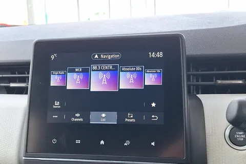 BL23VSU Renault Clio 1.0 TCe 90 Techno 5dr Thumbnail #35