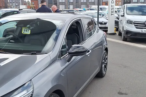 BL23VSU Renault Clio 1.0 TCe 90 Techno 5dr Thumbnail #28