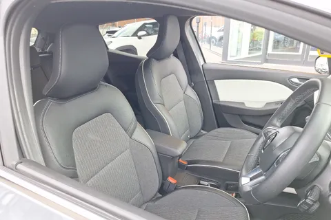 BL23VSU Renault Clio 1.0 TCe 90 Techno 5dr Thumbnail #31