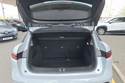 19 of 40 for Renault Megane E-Tech EV60 160kW Techno Comfort Range 60kWh 5dr Auto