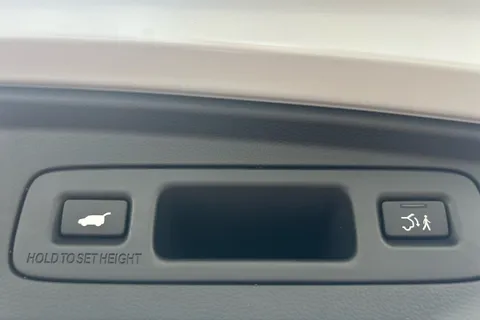 RO25XRZ Honda CR-V 2.0 eHEV Advance 5dr eCVT Thumbnail #15