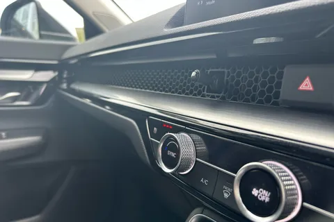 RO25XRZ Honda CR-V 2.0 eHEV Advance 5dr eCVT Thumbnail #21