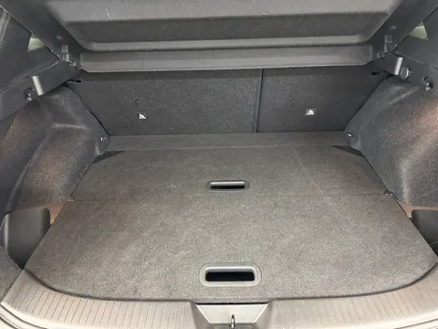 BP72ZDO Nissan Qashqai 1.5 E-Power N-Connecta [Glass Roof] 5dr Auto Thumbnail #11