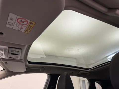 BP72ZDO Nissan Qashqai 1.5 E-Power N-Connecta [Glass Roof] 5dr Auto Thumbnail #16