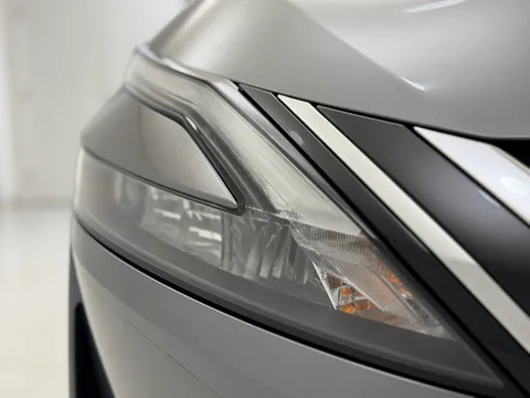 BP72ZDO Nissan Qashqai 1.5 E-Power N-Connecta [Glass Roof] 5dr Auto Thumbnail #32