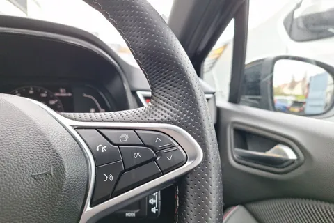 BC22HWN Renault Clio Rs Line Tce  Thumbnail #30