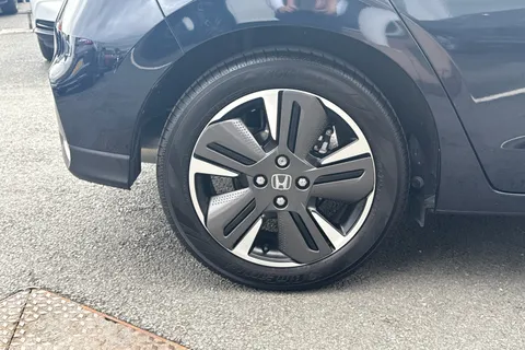 DN25UME Honda Jazz 1.5 i-MMD Hybrid Advance 5dr eCVT Thumbnail #9