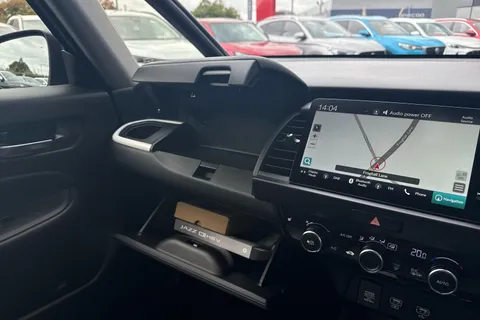 DN25UME Honda Jazz 1.5 i-MMD Hybrid Advance 5dr eCVT Thumbnail #28