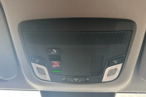 DN25UME Honda Jazz 1.5 i-MMD Hybrid Advance 5dr eCVT Thumbnail #32