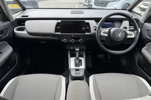 LN23YBR Honda Jazz 1.5 i-MMD Hybrid Crosstar EX 5dr eCVT Thumbnail #4