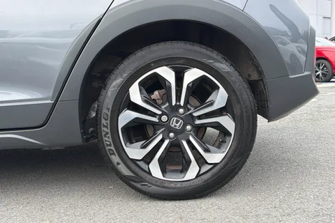 LN23YBR Honda Jazz 1.5 i-MMD Hybrid Crosstar EX 5dr eCVT Thumbnail #9