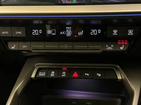 LB73HPY Audi A3 S3 TFSI Quattro Vorsprung 5dr S Tronic Thumbnail #31