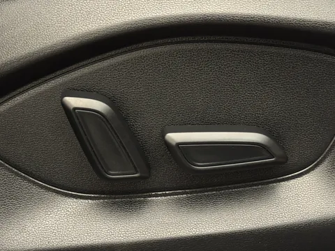 LG74JCE Mg Motor Uk Zs 1.5 Hybrid+ Trophy 5dr Auto Thumbnail #19