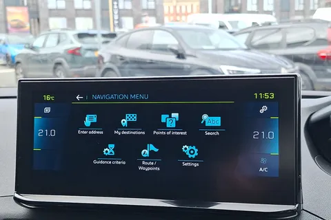 NM21LBV Peugeot 3008 1.6 Hybrid 225 Allure Premium 5dr e-EAT8 Thumbnail #21