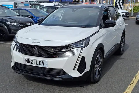 NM21LBV Peugeot 3008 1.6 Hybrid 225 Allure Premium 5dr e-EAT8 Thumbnail #38