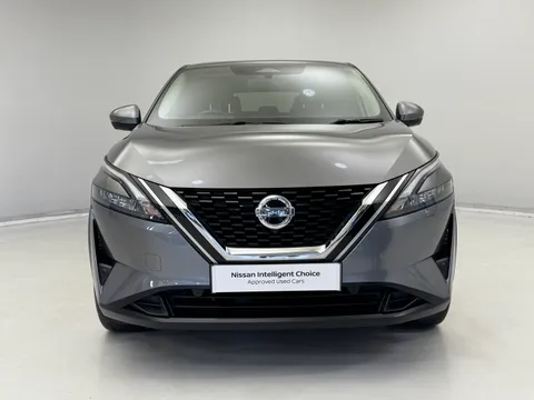 DV22OJE Nissan Qashqai 1.3 DiG-T MH N-Connecta 5dr Thumbnail #5