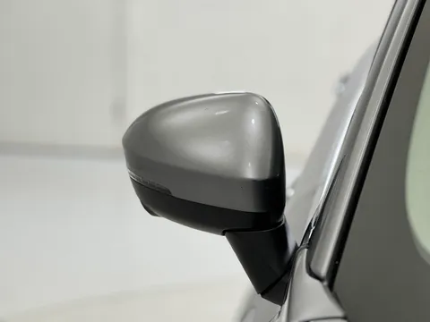 DV22OJE Nissan Qashqai 1.3 DiG-T MH N-Connecta 5dr Thumbnail #33