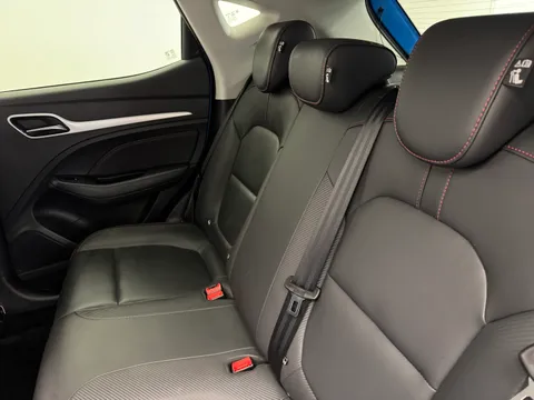 DT73ZPJ Mg Motor Uk Zs 1.0T GDi Exclusive 5dr DCT Thumbnail #13