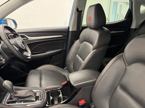 DT73ZPJ Mg Motor Uk Zs 1.0T GDi Exclusive 5dr DCT Thumbnail #11