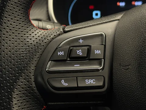 DT73ZPJ Mg Motor Uk Zs 1.0T GDi Exclusive 5dr DCT Thumbnail #21