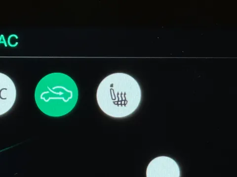 DT73ZPJ Mg Motor Uk Zs 1.0T GDi Exclusive 5dr DCT Thumbnail #26