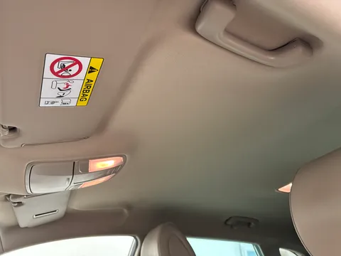 YP16SFJ Hyundai Tucson 2.0 CRDi Premium 5dr Auto Thumbnail #15