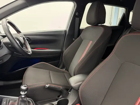 DV72AOJ Hyundai i20 1.0T GDi 48V MHD 120 N Line 5dr Thumbnail #12