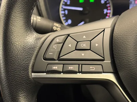 DU23BVL Nissan Juke 1.0 DiG-T 114 N-Connecta 5dr Thumbnail #22