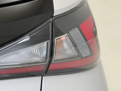 DV72AOJ Hyundai i20 1.0T GDi 48V MHD 120 N Line 5dr Thumbnail #30