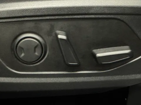 DU24AVT Hyundai Tucson 1.6T N Line S 5dr Thumbnail #20