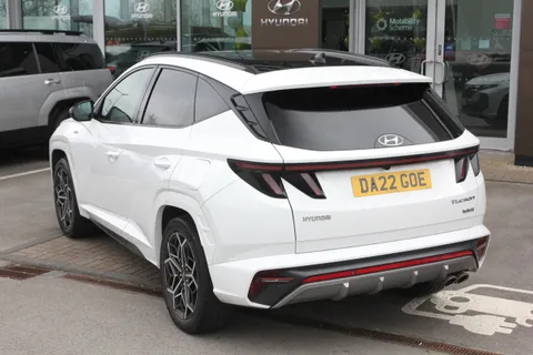 DA22GOE Hyundai Tucson 1.6 TGDi Hybrid 230 N Line S 5dr 2WD Auto Thumbnail #3