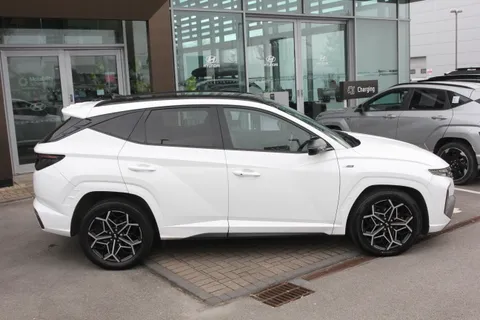 DA22GOE Hyundai Tucson 1.6 TGDi Hybrid 230 N Line S 5dr 2WD Auto Thumbnail #5