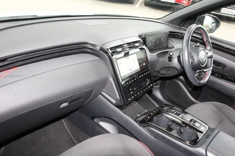 DA22GOE Hyundai Tucson 1.6 TGDi Hybrid 230 N Line S 5dr 2WD Auto Thumbnail #14