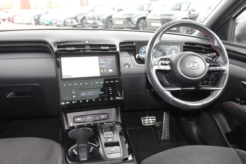 DA22GOE Hyundai Tucson 1.6 TGDi Hybrid 230 N Line S 5dr 2WD Auto Thumbnail #18