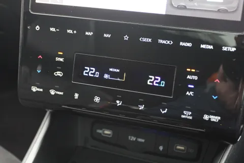 DA22GOE Hyundai Tucson 1.6 TGDi Hybrid 230 N Line S 5dr 2WD Auto Thumbnail #32