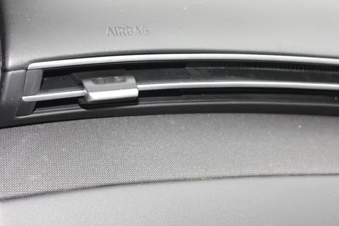 DA73BJZ Hyundai Tucson 1.6 TGDi Hybrid 230 Ultimate 5dr 2WD Auto Thumbnail #14