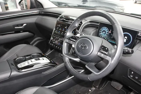 DA73BJZ Hyundai Tucson 1.6 TGDi Hybrid 230 Ultimate 5dr 2WD Auto Thumbnail #37