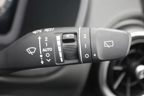 DE23VTC Hyundai Kona 1.6 GDi Hybrid Ultimate 5dr DCT Thumbnail #26