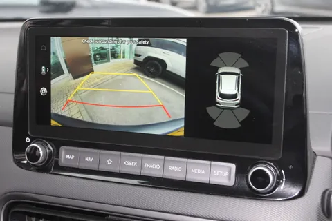 DE23VTC Hyundai Kona 1.6 GDi Hybrid Ultimate 5dr DCT Thumbnail #32